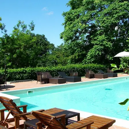 Cozy In With Swimming Pool * Colonnella