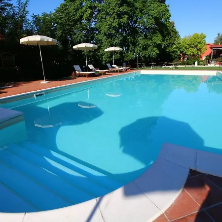 Tatil Evi Cozy In With Swimming Pool Colonnella