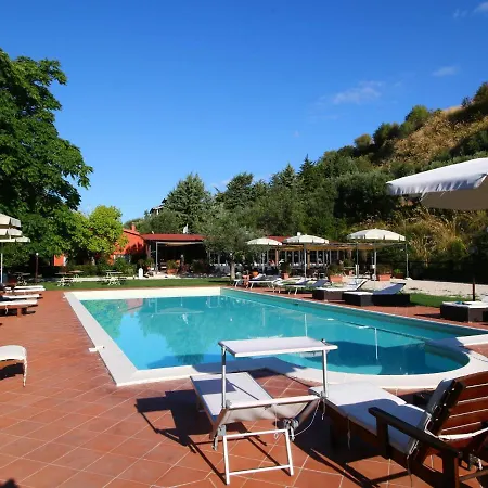 Cozy In With Swimming Pool * Colonnella